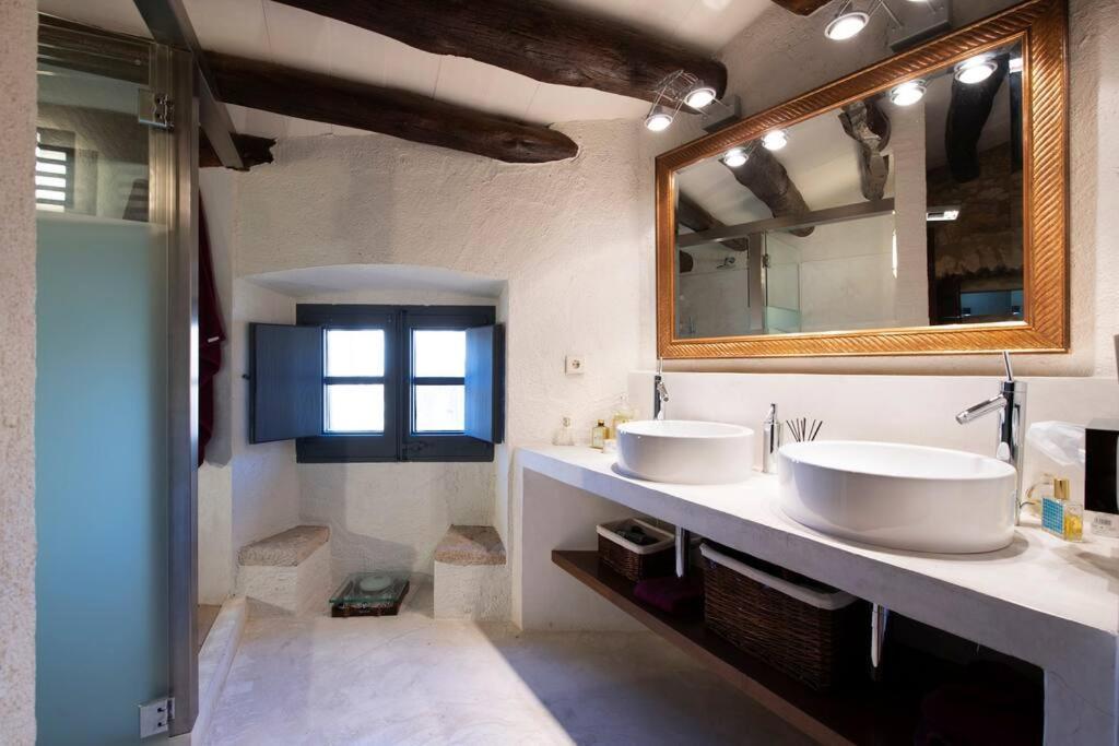 Casa Rufina, Exclusive & Charming Stone House In Costa Brava Villa Pals Bagian luar foto