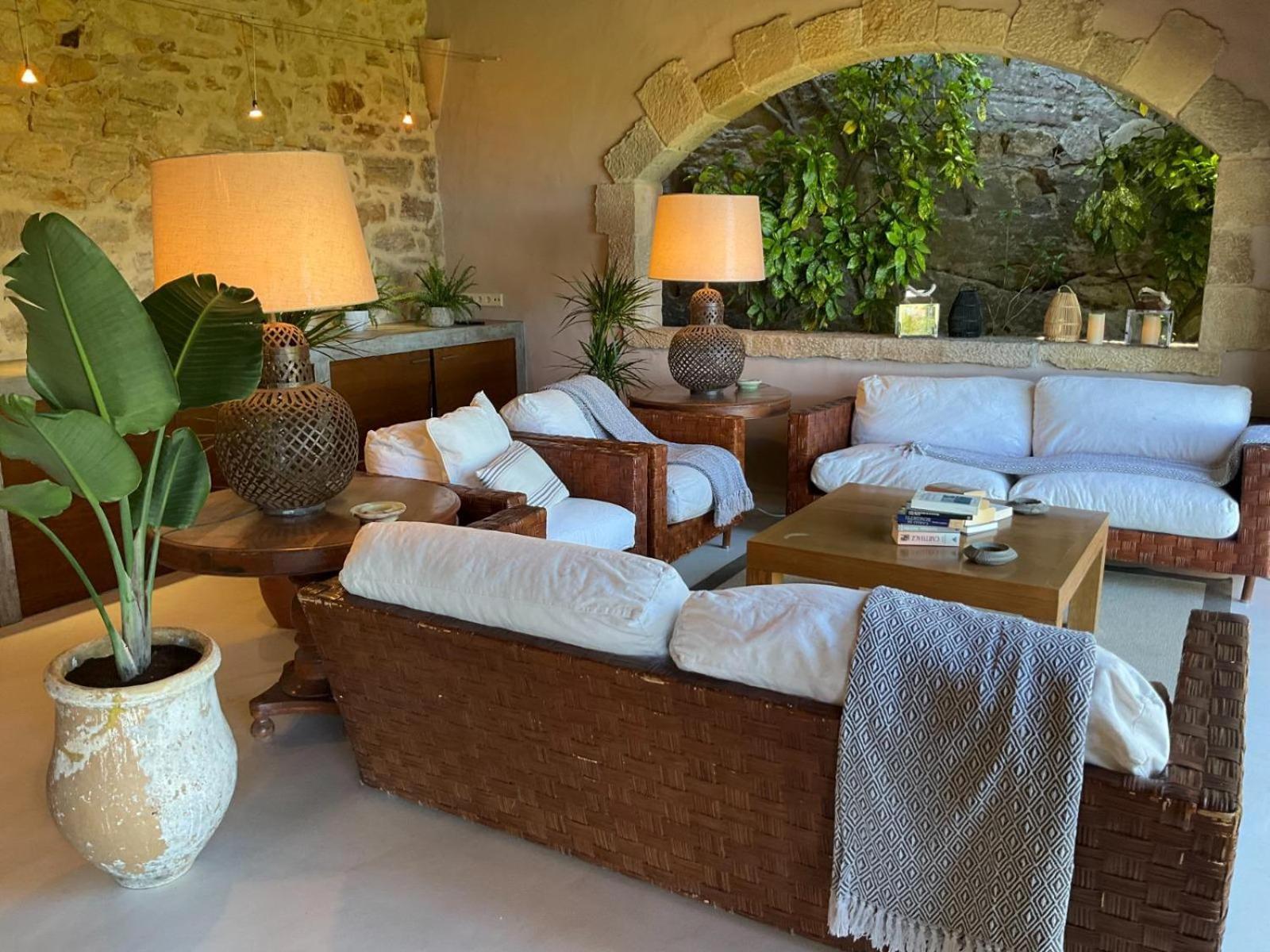 Casa Rufina, Exclusive & Charming Stone House In Costa Brava Villa Pals Bagian luar foto