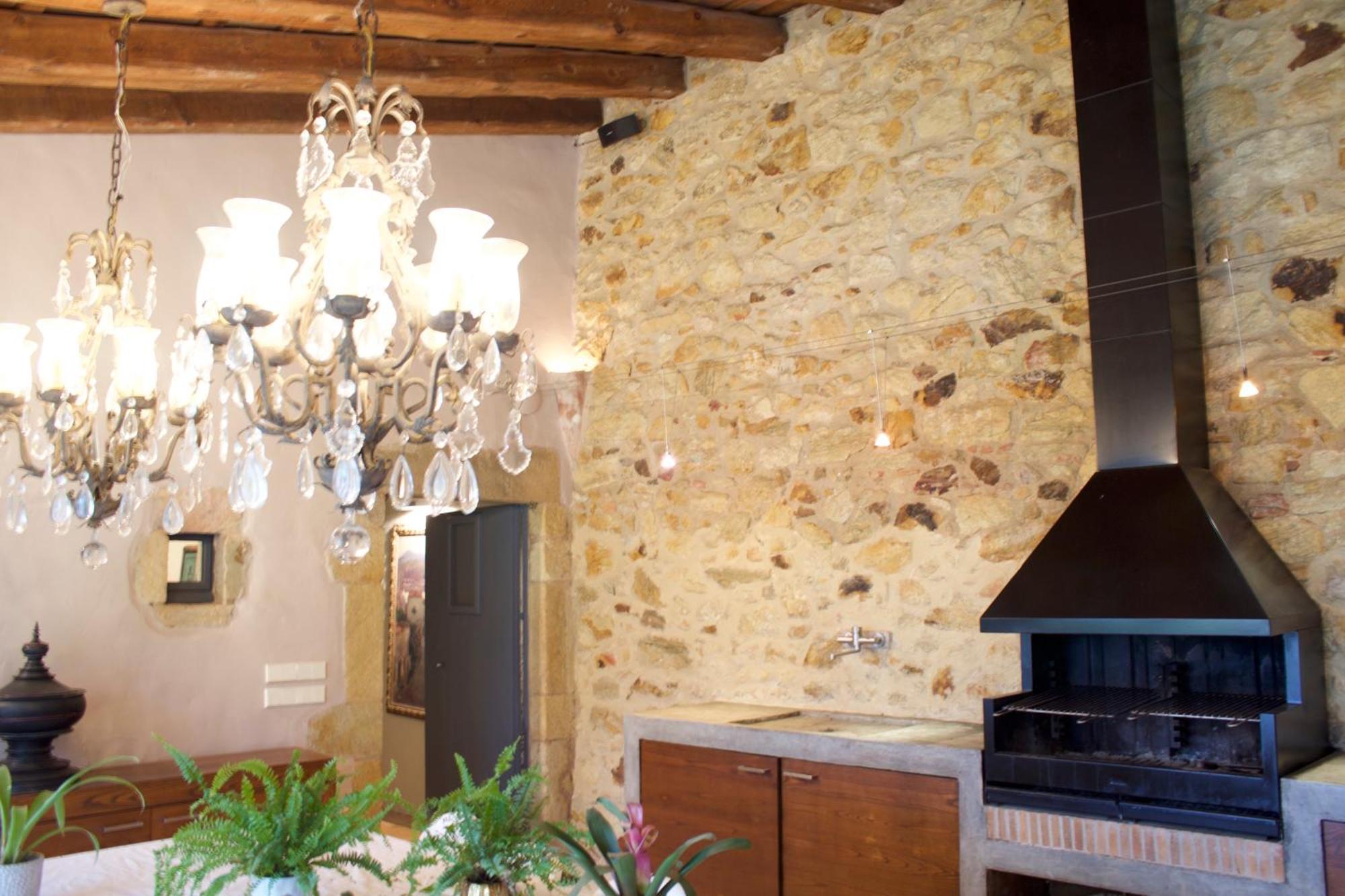 Casa Rufina, Exclusive & Charming Stone House In Costa Brava Villa Pals Bagian luar foto
